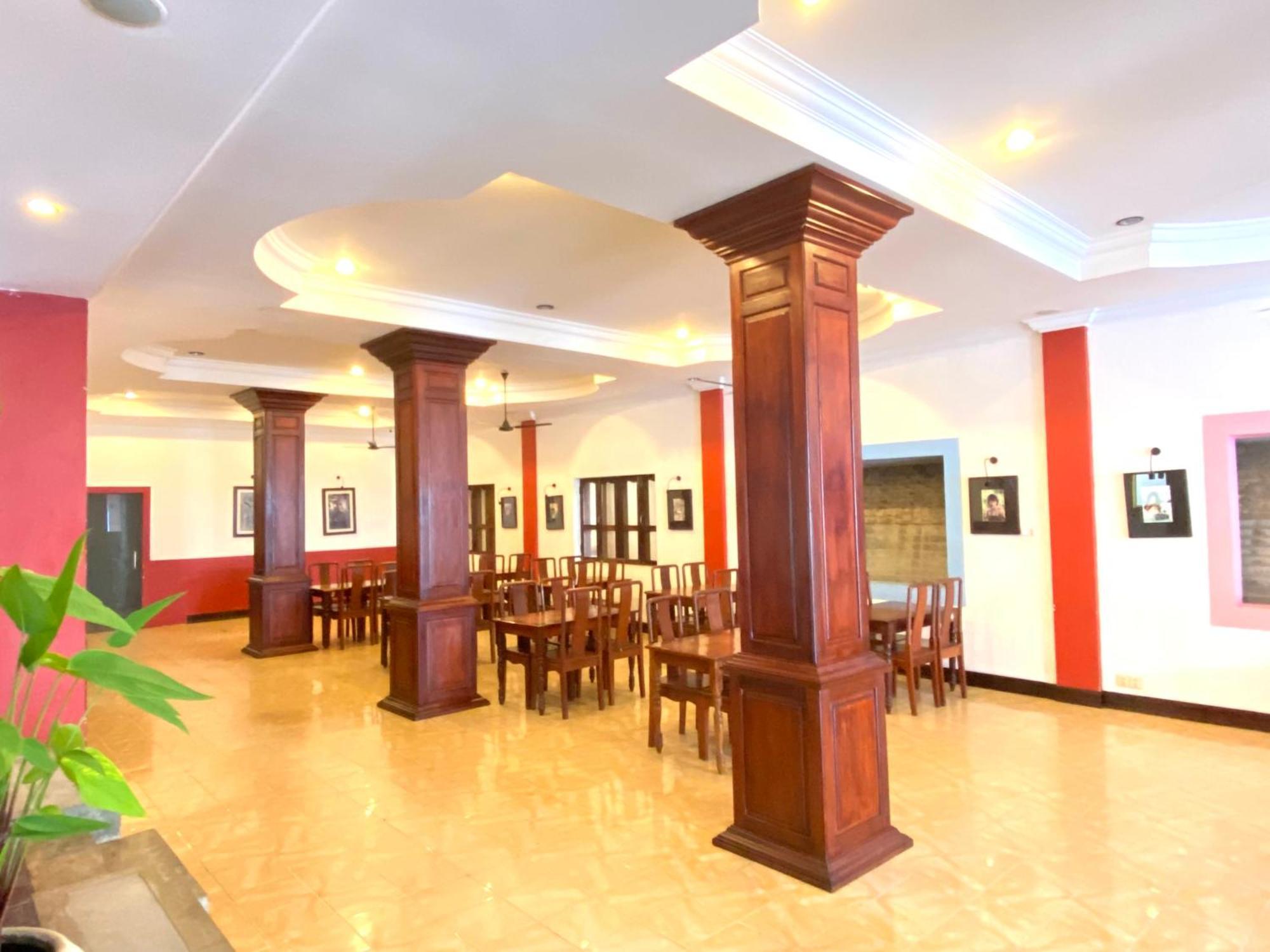 Vplus Hotel Ciudad de Siem Riep Exterior foto